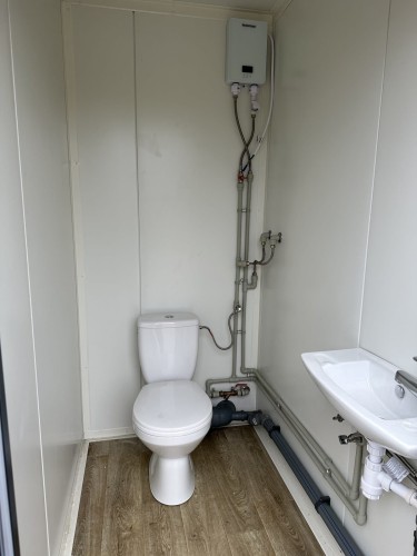 MK5531-kontener-sanitarny-10.jpg