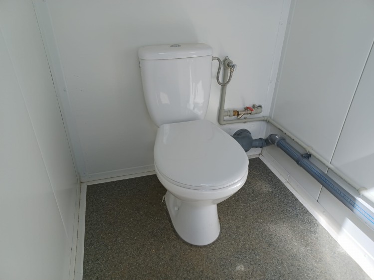 MK4263-kontener-sanitarny-3.jpg