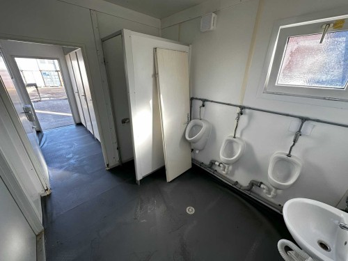 kontnener-sanitarny-7.jpg