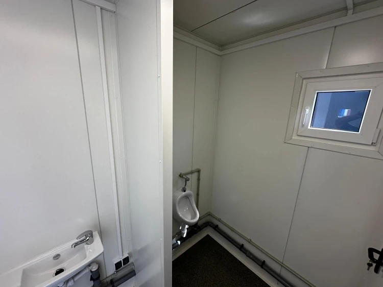 NZ6504-kontener-sanitarny (10).jpg